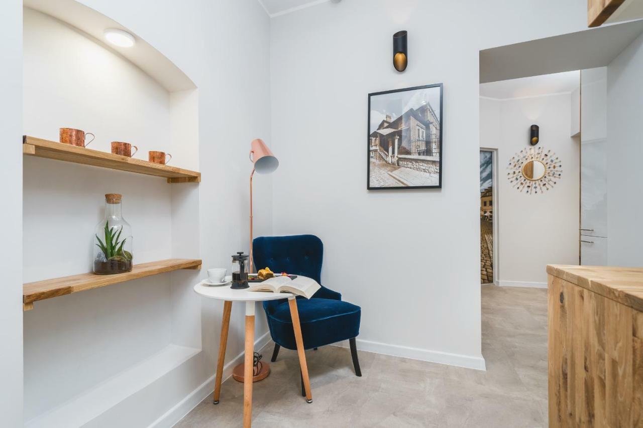 Liv Apartments Old Town Красков Екстериор снимка